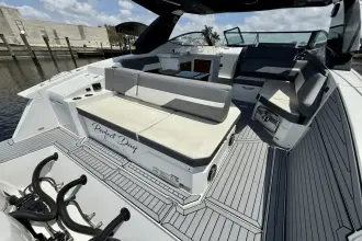 Thumbnail von Cruisers Yachts 38 GLS