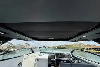 Thumbnail von Cruisers Yachts 38 GLS