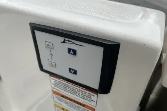 Thumbnail von Sea Ray SLX 400