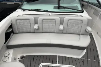 Thumbnail von Sea Ray SLX 400