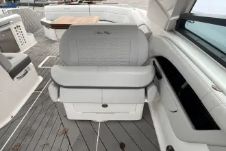 Thumbnail von Sea Ray SLX 400