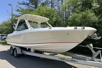 Thumbnail von Boston Whaler 240 Vantage