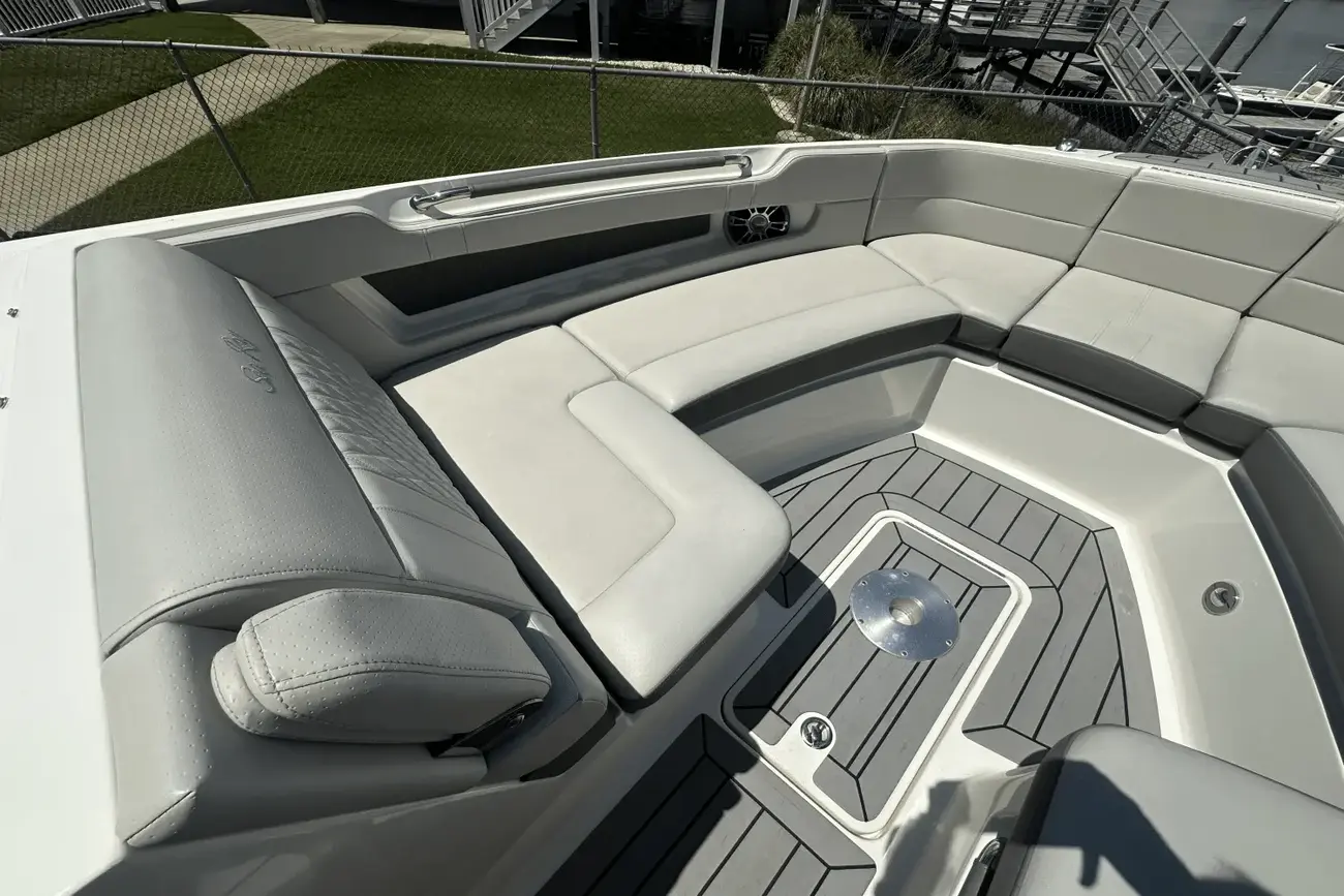 Thumbnail von Sea Ray SLX 310 Outboard