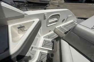 Thumbnail von Sea Ray SLX 310 Outboard