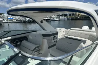 Thumbnail von Sea Ray SLX 310 Outboard