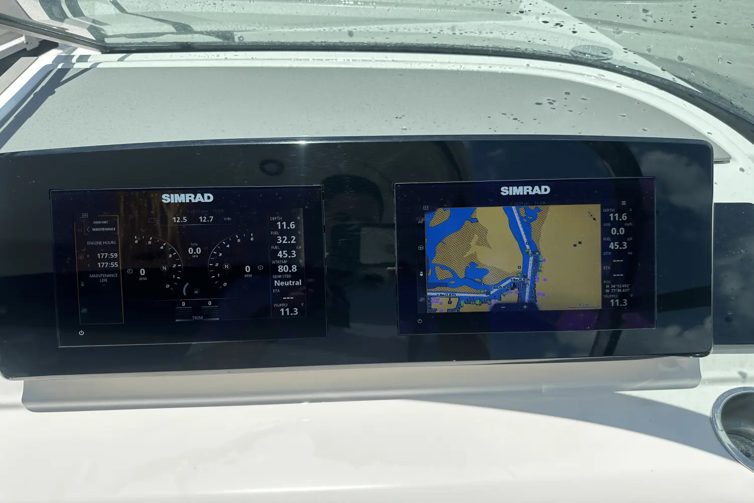 Thumbnail von Sea Ray SLX 310 Outboard