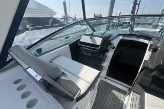 Thumbnail von Monterey 335 Sport Yacht