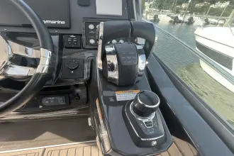 Thumbnail von Monterey 335 Sport Yacht