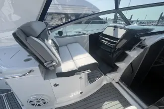 Thumbnail von Monterey 335 Sport Yacht