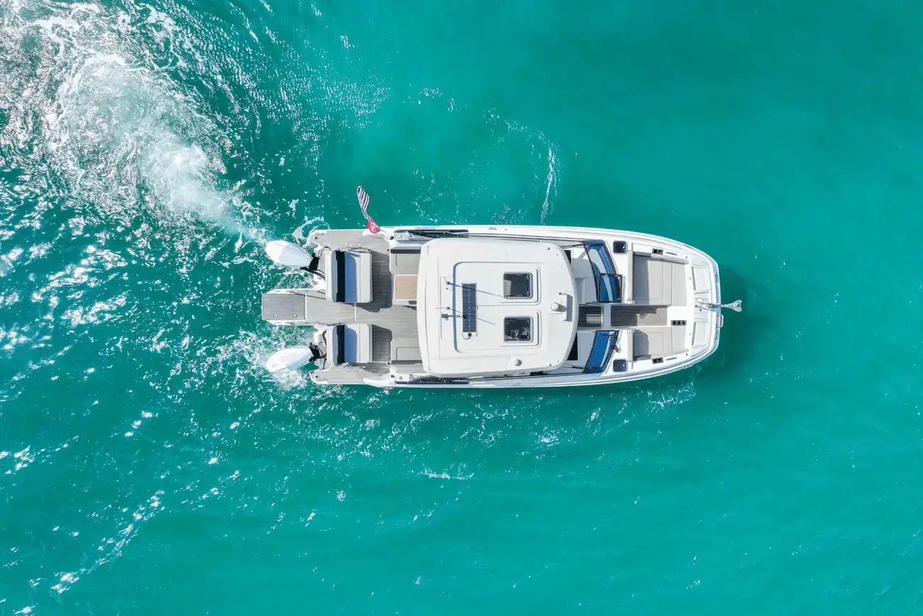 Thumbnail von Aquila 32