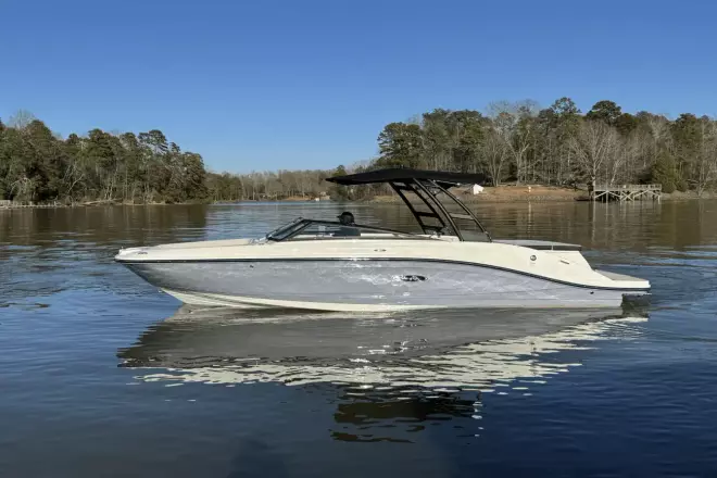 Sea Ray SPX 230