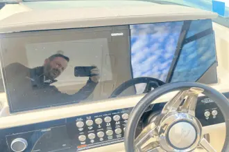 Thumbnail von Sea Ray SLX 350