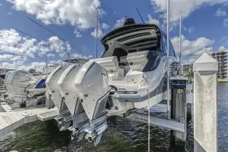 Thumbnail von Sea Ray 370 Sundancer Outboard