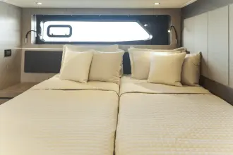 Thumbnail von Azimut Atlantis 45