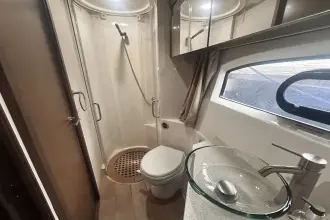 Thumbnail von Sea Ray 400 Sundancer