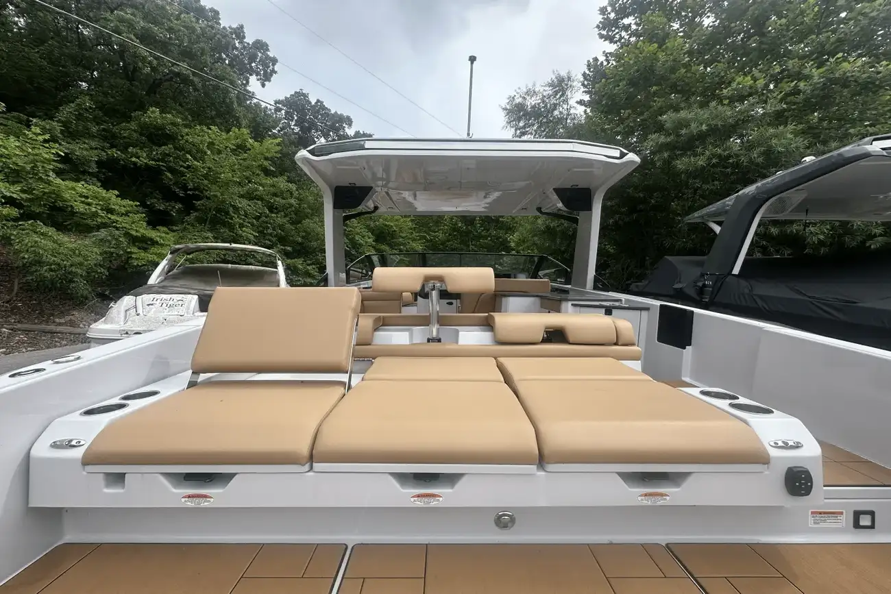 Thumbnail von Aviara 32