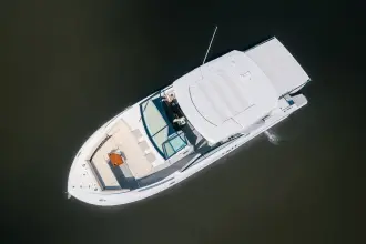 Thumbnail von Cruisers Yachts 38 GLS OB