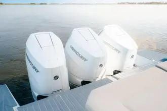 Thumbnail von Cruisers Yachts 38 GLS OB