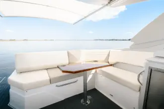Thumbnail von Cruisers Yachts 38 GLS OB