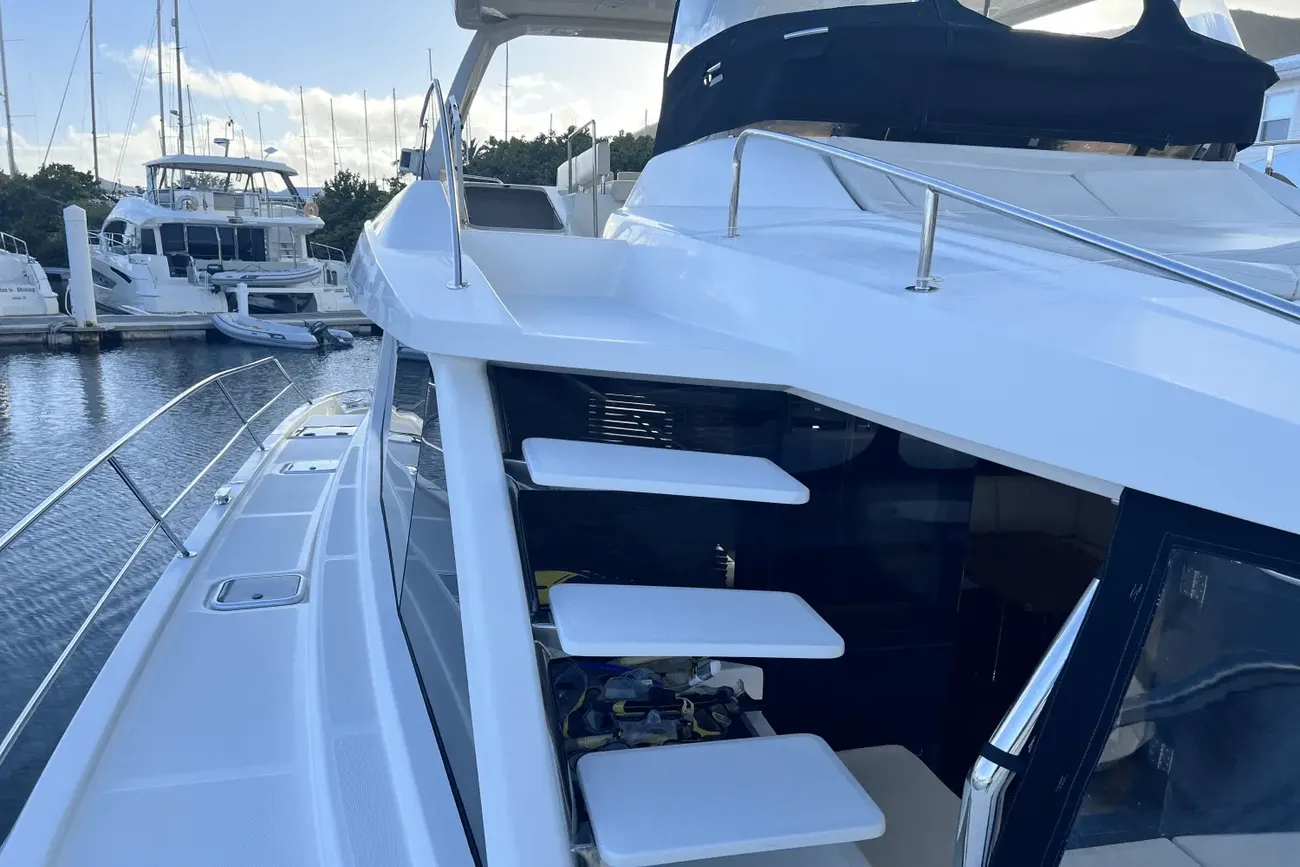 Thumbnail von Aquila 48