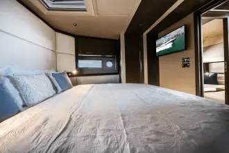 Thumbnail von Azimut 55