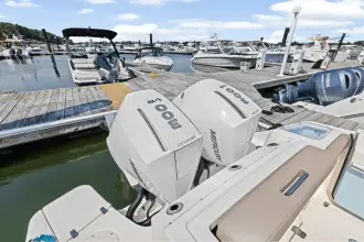 Thumbnail von Boston Whaler 280 Vantage