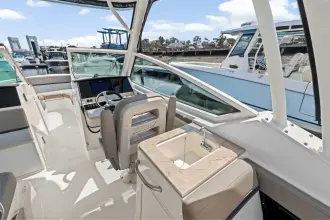 Thumbnail von Boston Whaler 280 Vantage