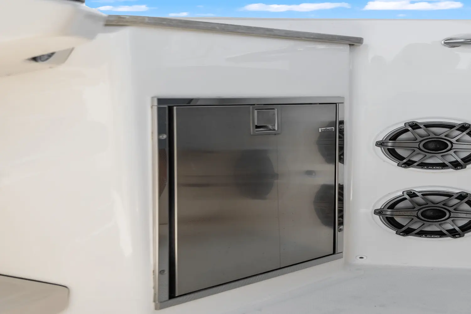 Thumbnail von Boston Whaler 350 Realm