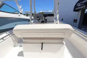 Thumbnail von Boston Whaler 190 Montauk