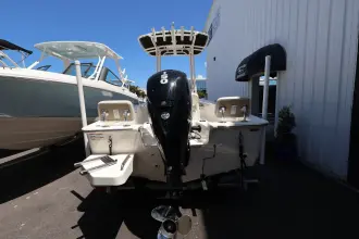 Thumbnail von Boston Whaler 190 Montauk