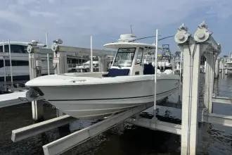 Thumbnail von Boston Whaler 280 Outrage