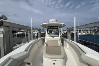 Thumbnail von Boston Whaler 280 Outrage