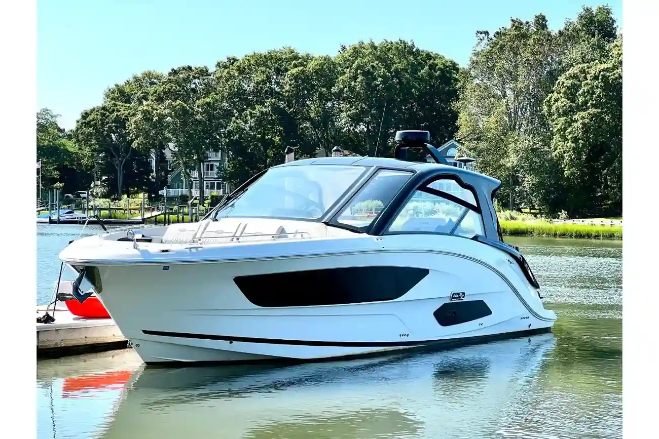 Sea Ray 370 Sundancer Outboard