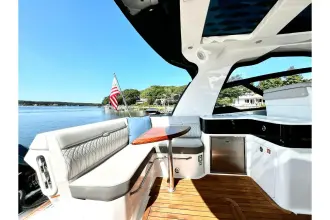 Thumbnail von Sea Ray 370 Sundancer Outboard