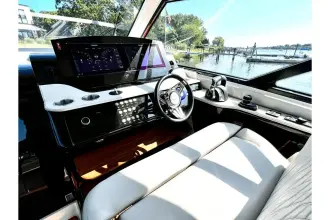 Thumbnail von Sea Ray 370 Sundancer Outboard