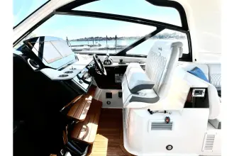 Thumbnail von Sea Ray 370 Sundancer Outboard
