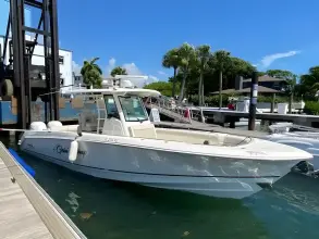 Thumbnail von Boston Whaler 330 Outrage