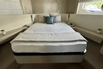 Thumbnail von Azimut 68