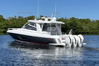 Thumbnail von Intrepid 438 Evolution