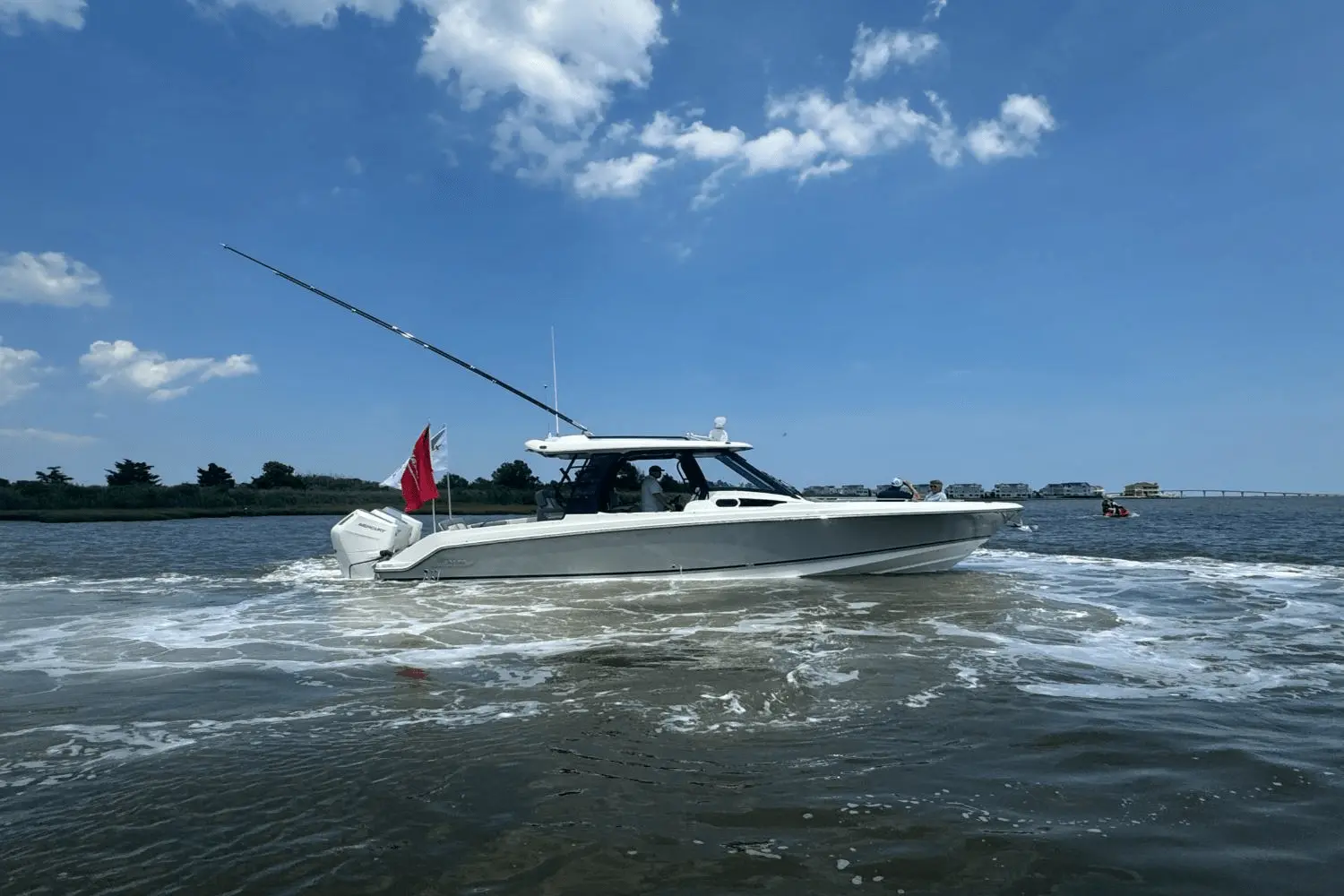Boston Whaler 350 Realm