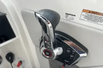 Thumbnail von Sea Ray SDX 290