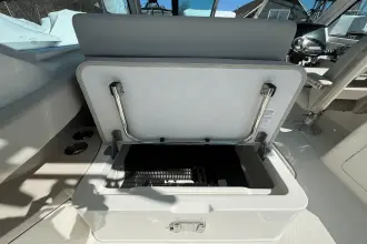 Thumbnail von Boston Whaler 280 Vantage