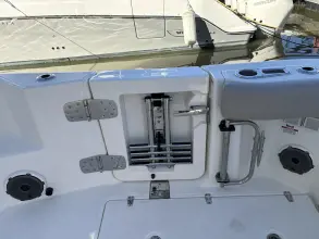 Thumbnail von Boston Whaler 365 Conquest