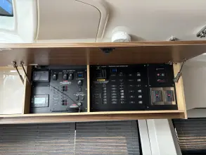 Thumbnail von Boston Whaler 365 Conquest