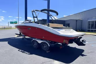 Thumbnail von Sea Ray SPX 210