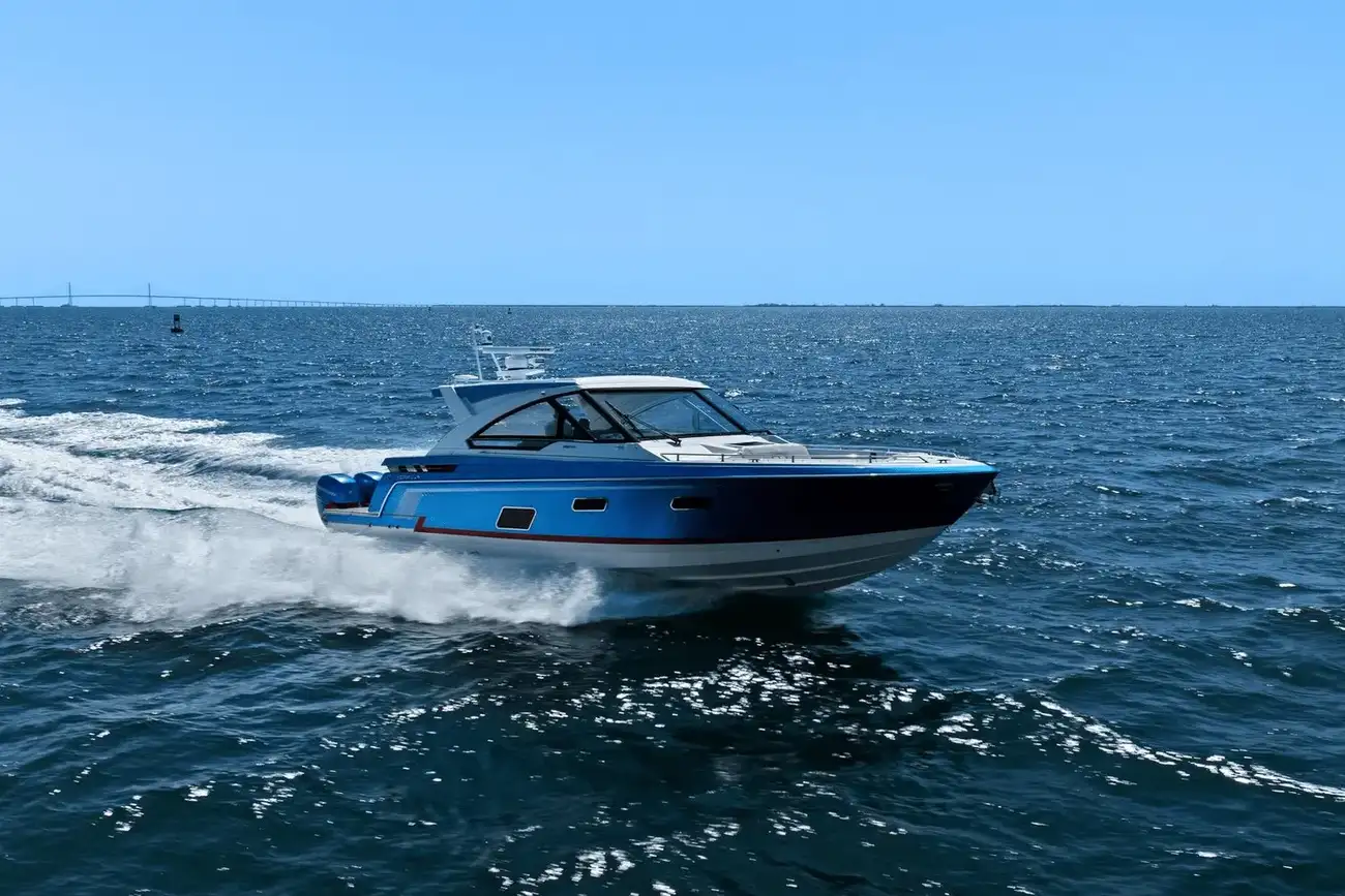 Thumbnail von Formula 400 SSC