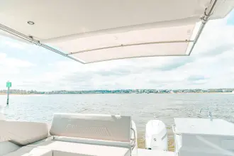 Thumbnail von Cruisers Yachts 34 GLS OB