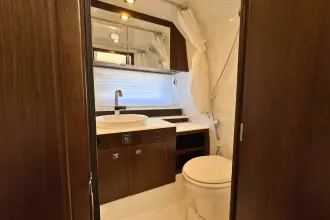 Thumbnail von Cruisers Yachts 42 GLS OB