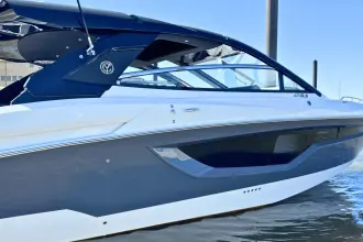 Thumbnail von Cruisers Yachts 42 GLS OB