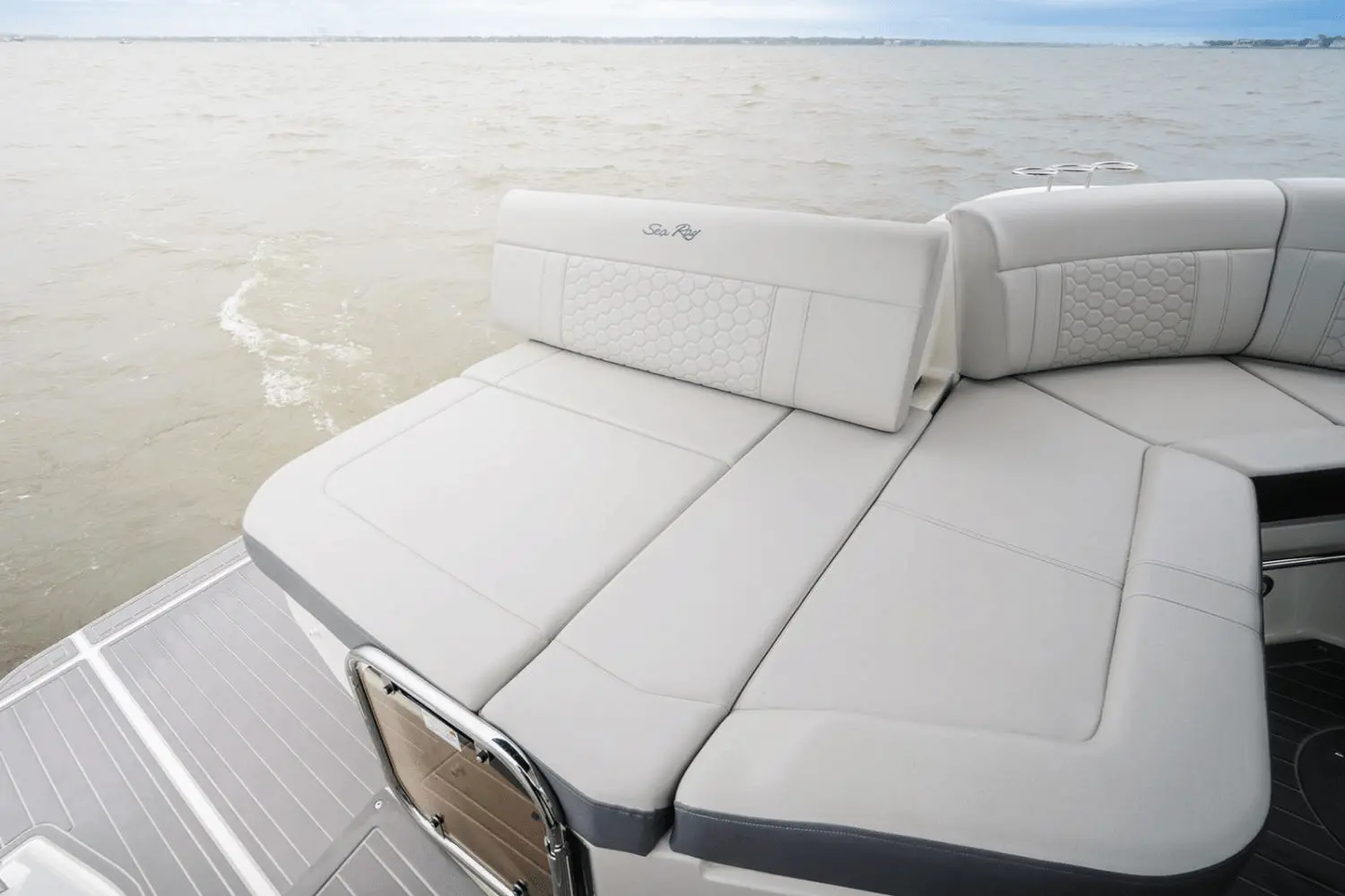 Thumbnail von Sea Ray 320 Sundancer